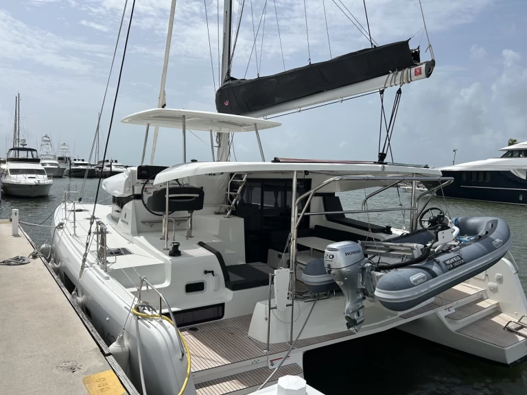 Noleggio a Playa Sardinera – Lagoon Lagoon 42 su SamBoat