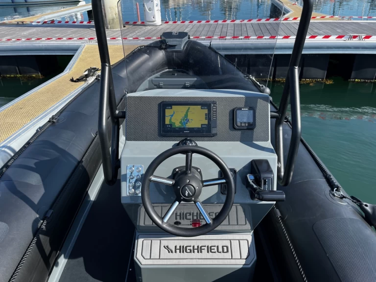 Noleggio Gommone Highfield con patente nautica
