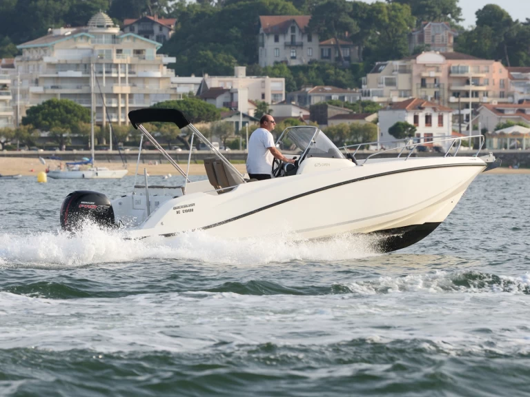 Noleggio Barca a motore Quicksilver con patente nautica