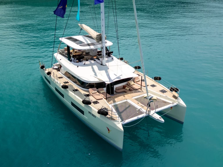 Noleggio barche Lagoon Lagoon Sixty 5 a Capo d'Orlando su Samboat