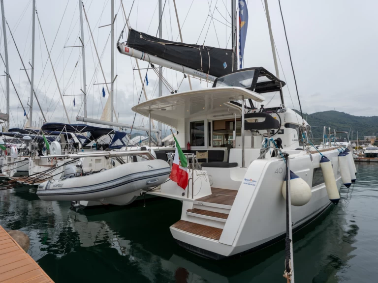 Noleggio a Salerno – Lagoon Lagoon 40 su SamBoat