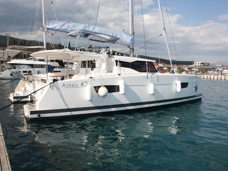 Noleggio a Seget Donji – Fountaine Pajot Astrea 42 su SamBoat