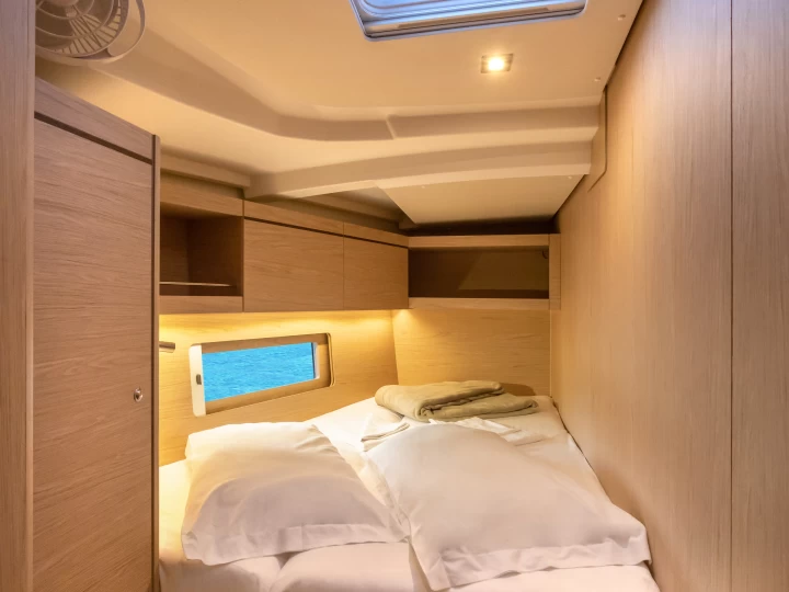 Bénéteau Oceanis 46.1 da affittare a  Capo d'Orlando