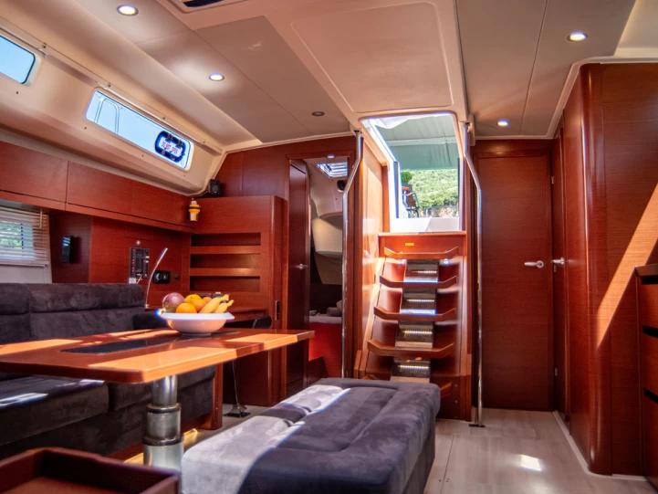 Barca a vela a noleggio a Préveza al miglior prezzo