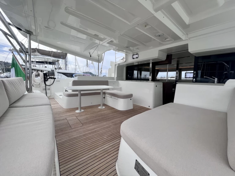 Noleggio a Capo d'Orlando – Lagoon Lagoon 46 su SamBoat