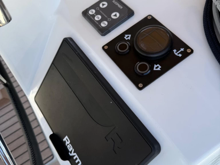 Barca a vela a noleggio a Komolac al miglior prezzo