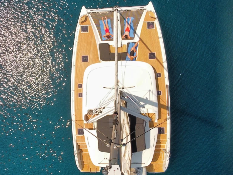 Noleggio Catamarano a Castelli – Lagoon Lagoon 46