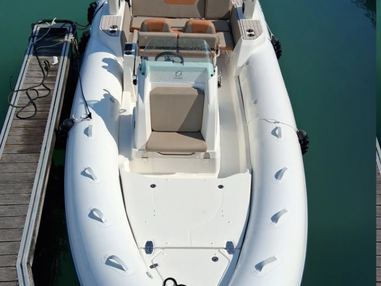 Noleggio barche Zodiac ZODIAC MEDLINE 7.5 a La Rochelle su Samboat