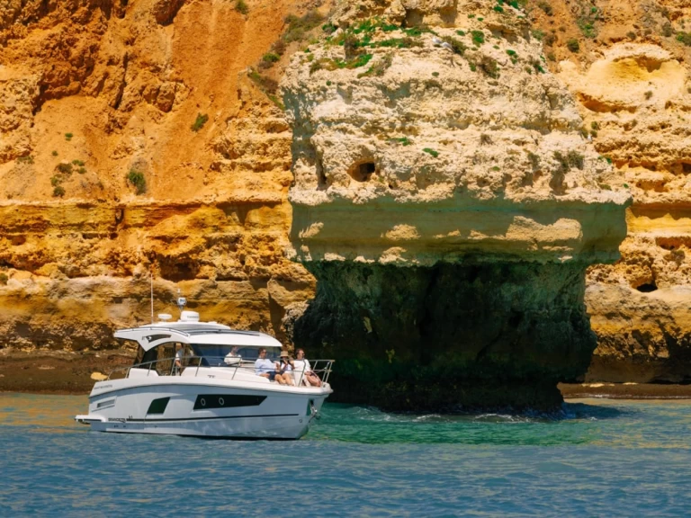 Noleggio barche Grandezza 37 CA a Vilamoura su Samboat