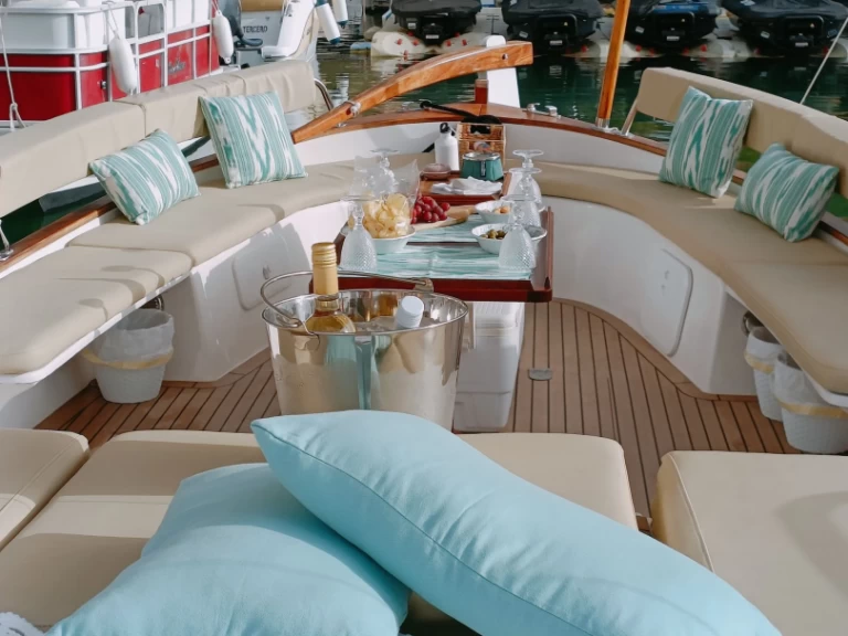 Medvolt Marine MedVolt M7 da affittare a  Portals Nous