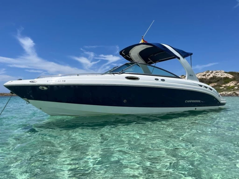 Noleggio a Ibiza Town – Chaparral 256 SSX su SamBoat