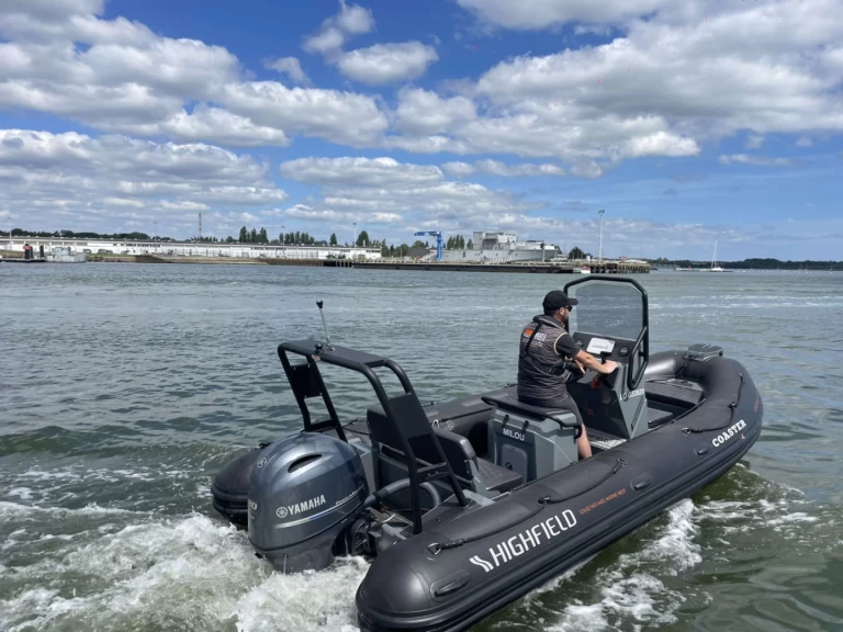 Noleggio Gommone Highfield con patente nautica