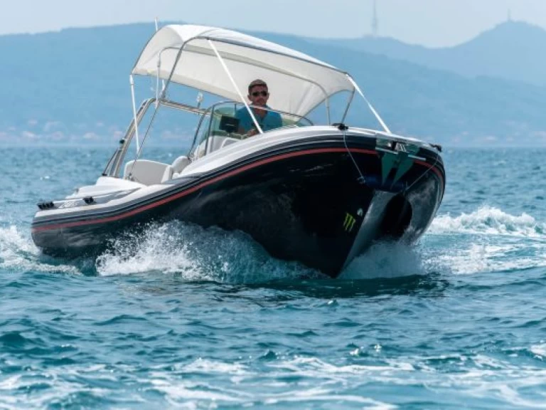 Noleggiare una Zar Zar 65 a Luka Sukošan