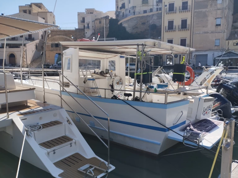 Noleggio Barca a motore Revel Craft con patente nautica