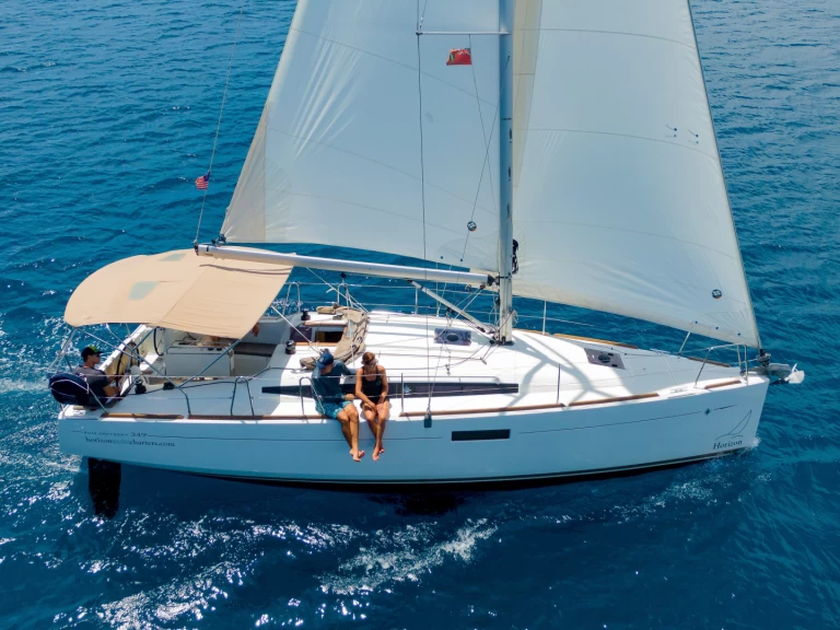 Noleggiare una Jeanneau Sun Odyssey 349 a Road Town