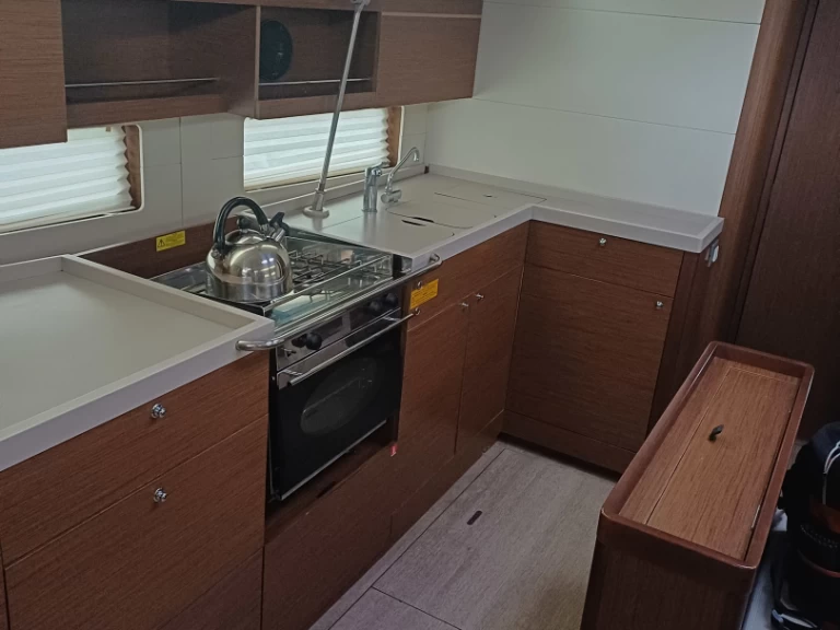 Noleggio a Álimos – Bénéteau Oceanis 46.1 su SamBoat