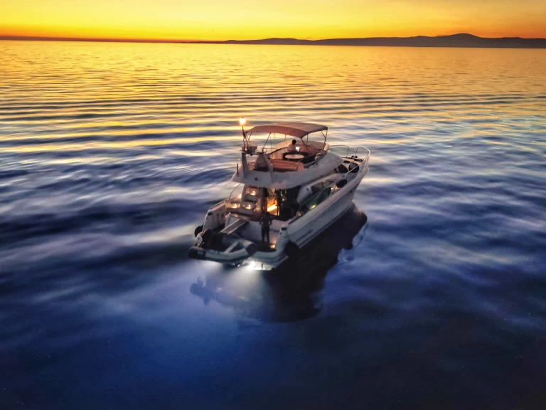 Noleggiare una Jeanneau Prestige 46 a Spalato