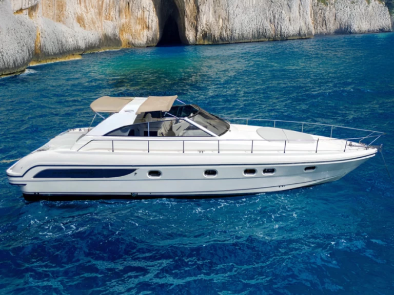 Noleggiare una Yacht Prestige Sport 80 a Positano