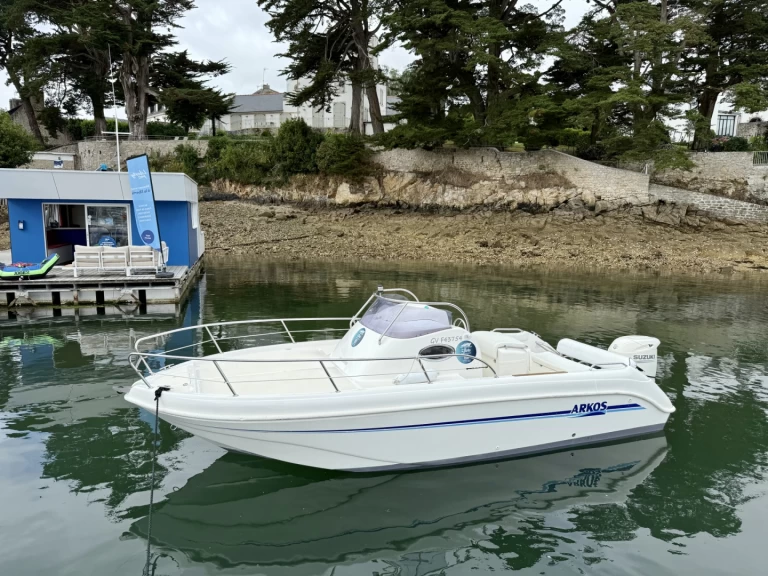 Noleggio a Port de Sainte-Marine – Arkos 607 WA su SamBoat
