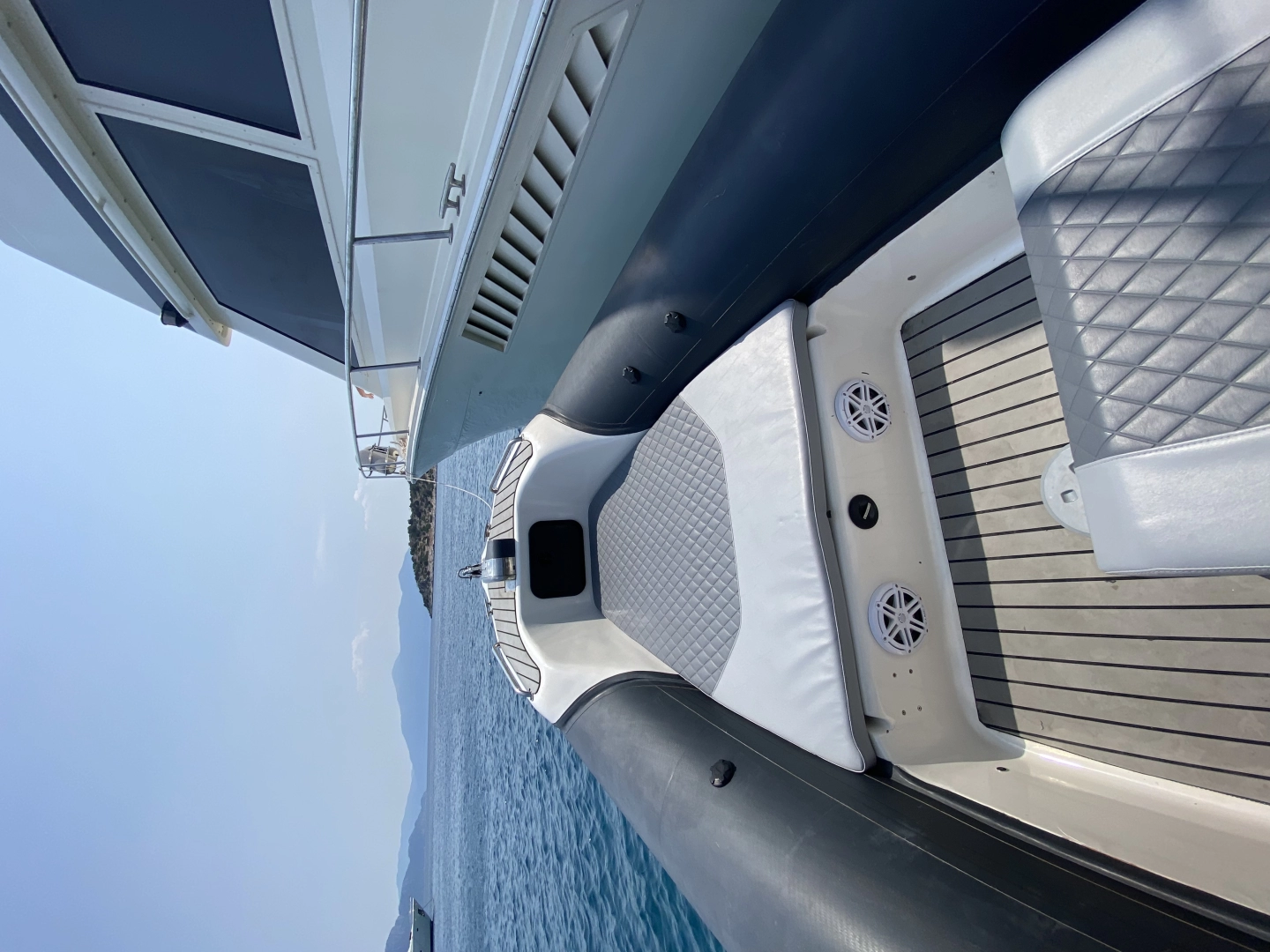 Noleggio Gommone con o senza skipper mostro a Glyfáda