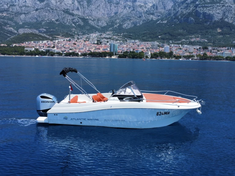 Atlantic  Marine Sun Cruiser 655 da affittare a  Macarsca