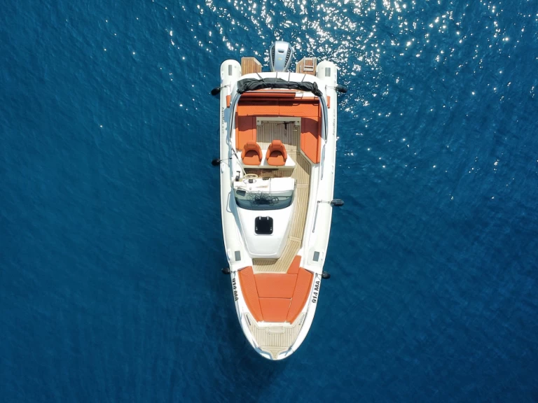 Noleggio barche Aquamax Aqumax B-27F a Macarsca su Samboat