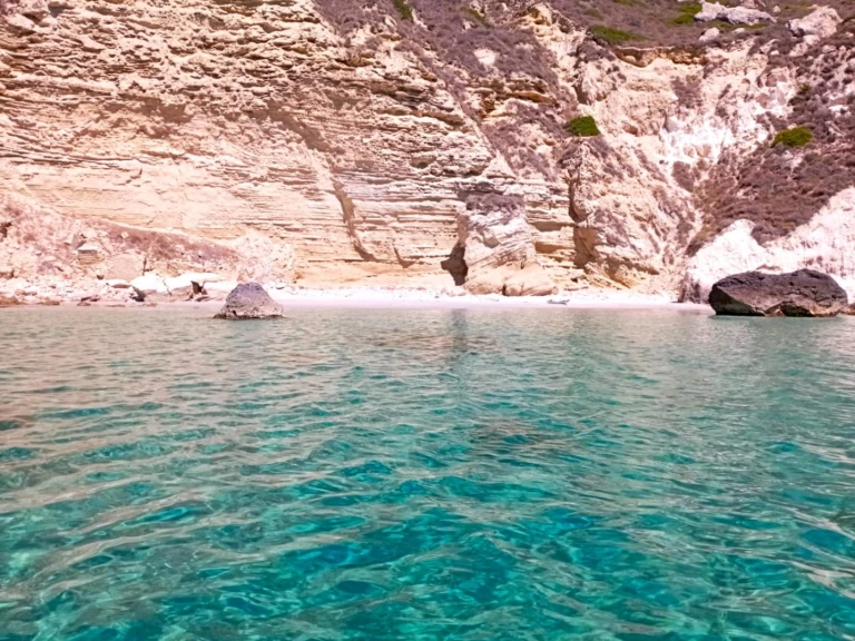 Noleggio Gommone a Cagliari Port – Bwa BWA 23 EVOLUTION