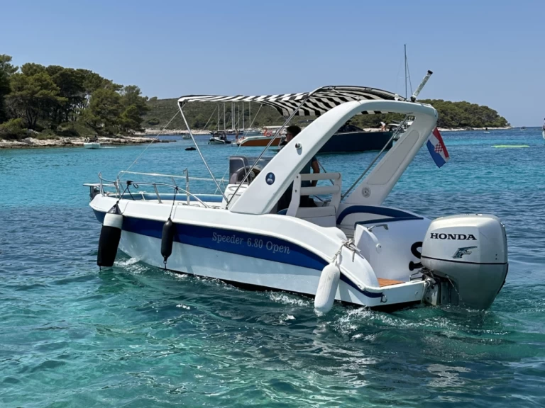 Noleggio barche Lesina (Hvar) economico 680 Open