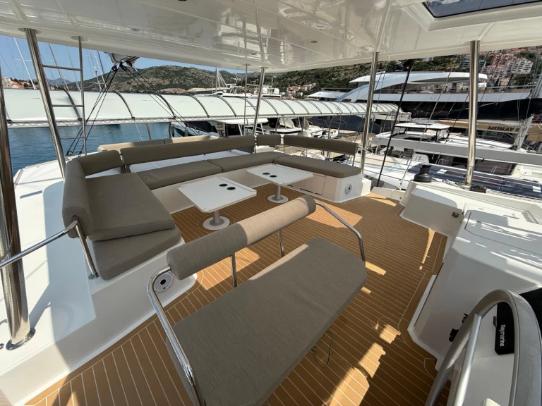 Noleggio Catamarano a Ragusa (Dubrovnik) – Bali Catamarans Bali 5.4