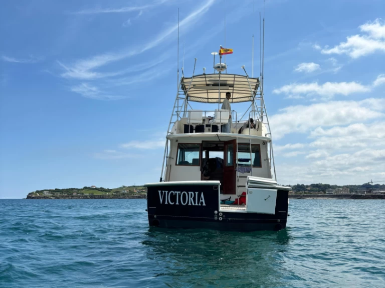 Noleggio barche Gijón economico Hatteras 46 convertible