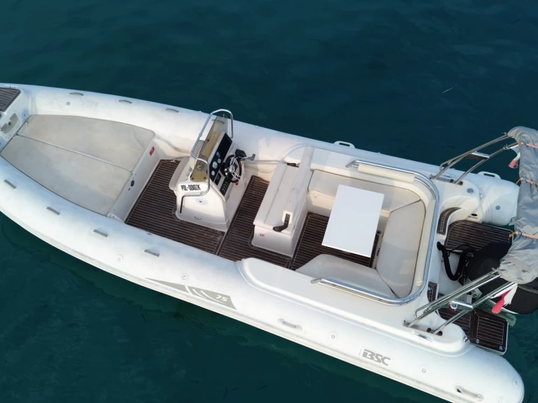 Noleggio Gommone Bsc con patente nautica