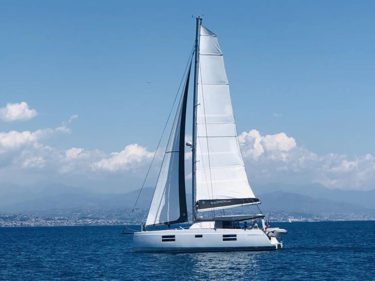 Nautitech Nautitech 40 Open  da affittare a  Cannes