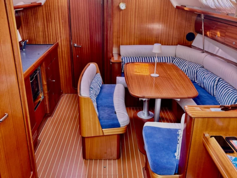 Noleggio Barca a vela a Sanremo – Bavaria Bavaria 38