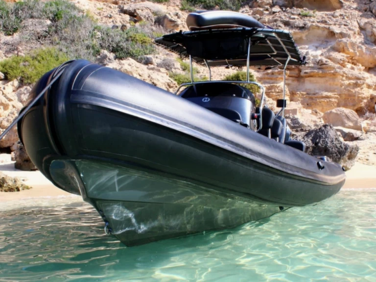 Noleggio Gommone Humber con patente nautica