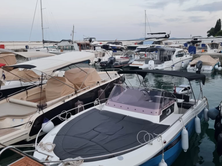 Noleggio barche Abbazia economico 730 Sun Cruiser