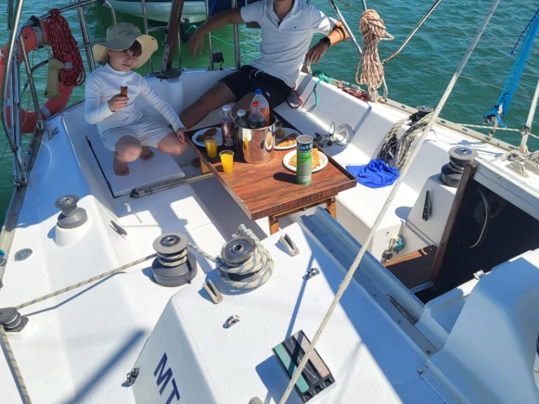 Noleggio barche Sigma-Yachts SIGMA 33 a Ferragudo su Samboat