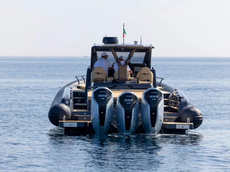 Noleggio Gommone a Trapani Port – Altamarea Storm 46