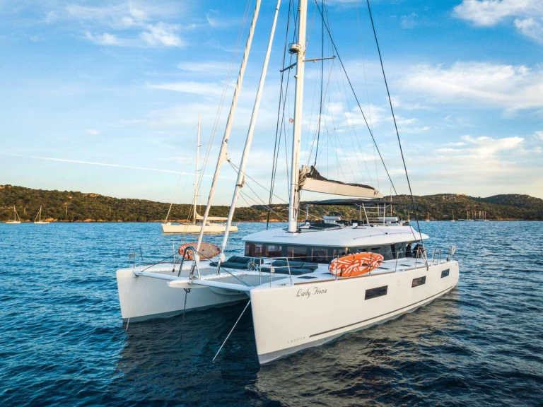 Noleggiare una Lagoon Lagoon 620 a Ibiza Town