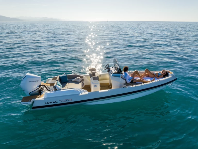 Noleggio barche Porto di Reggio Calabria economico Lomac Turismo 7.0