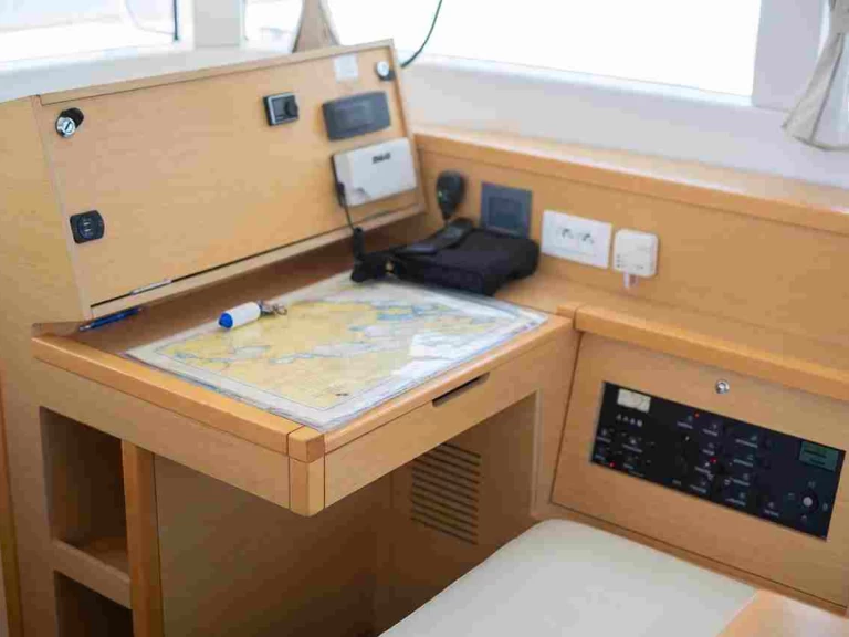 Noleggio a Punat – Lagoon Lagoon 39 su SamBoat