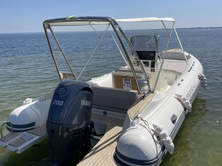 Noleggio Gommone Capelli con patente nautica