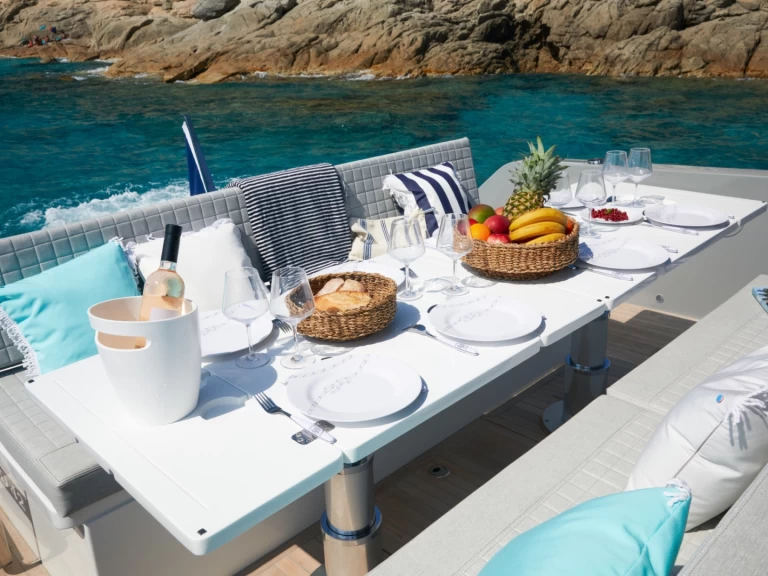Noleggio barche Saint-Tropez economico MED 42