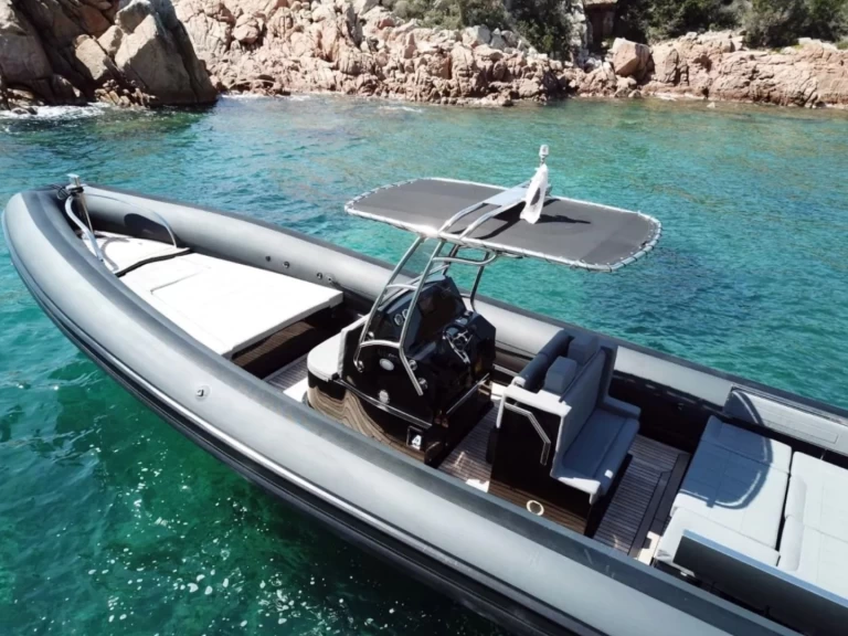 Noleggio barche Sea Water 300 PHANTOM a Cogolin su Samboat