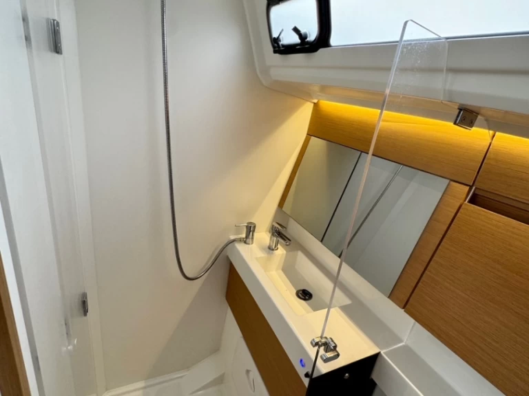 Noleggio Barca a vela a Kalamata – Jeanneau Sun Odyssey 410