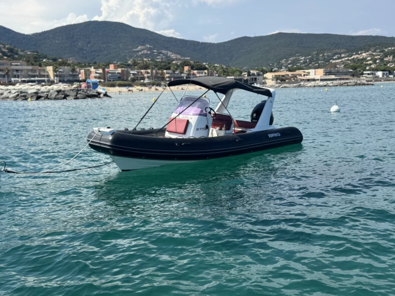 Noleggiare una Brig Eagle 650 a Cavalaire-sur-Mer