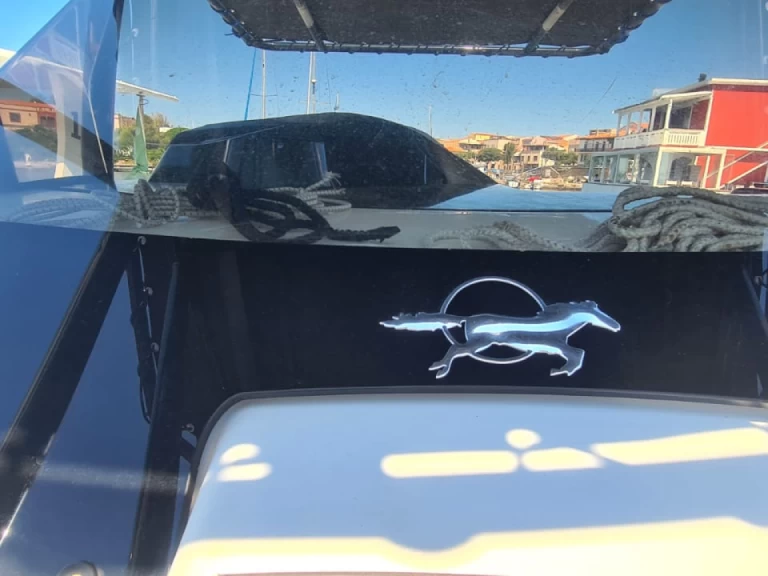 Gommone a noleggio a Stintino al miglior prezzo
