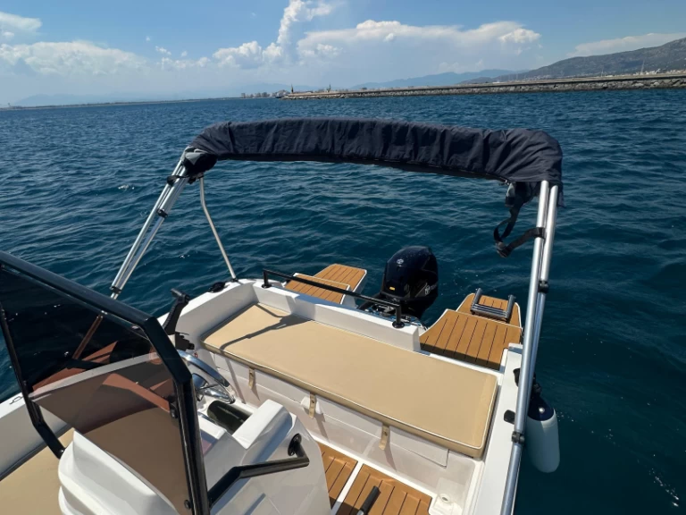 Noleggio barche Roses economico BF 470