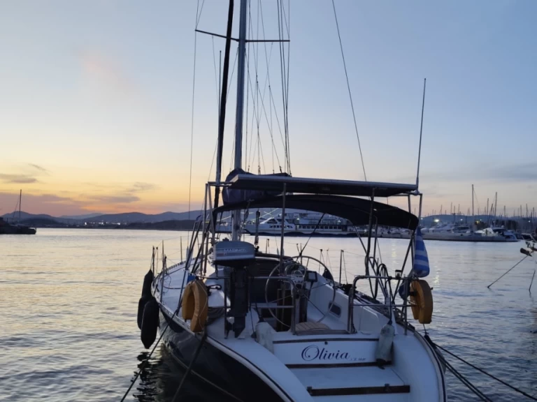 Noleggio Barca a vela a Atene – Dromor Apollo 12