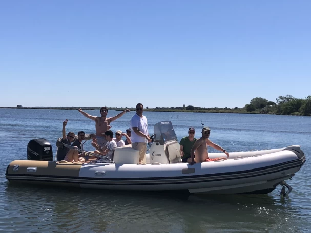 Gommone a noleggio a Carnon-Plage al miglior prezzo