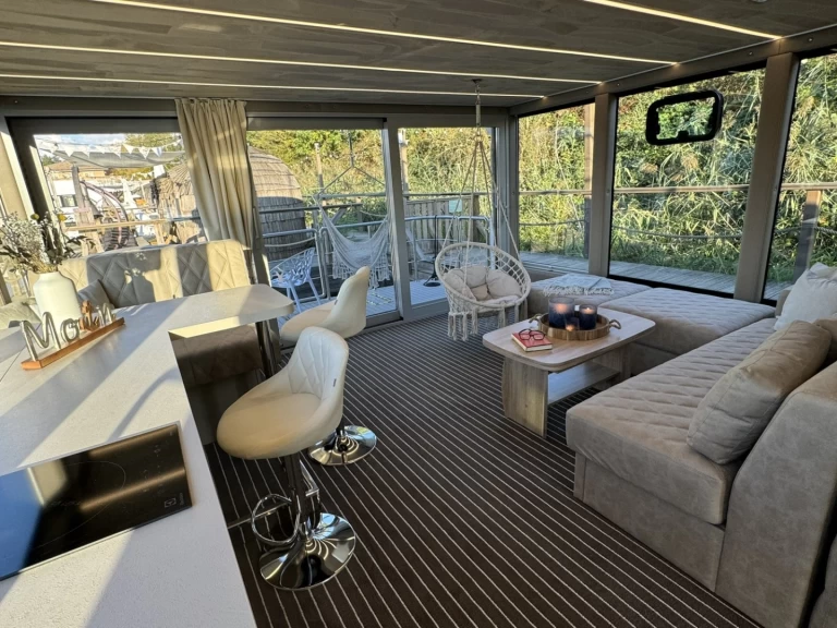 Noleggiare una Luxboot Luxboot a Waren (Müritz)